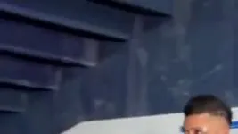 Con el ojo morado: así se retiró Janson del Cilindro Con el ojo morado: así se retiró Janson del Cilindro