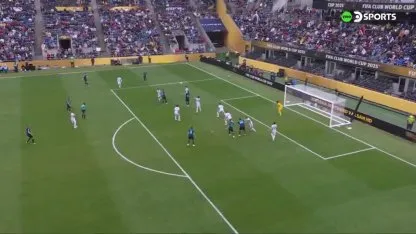 El agónico gol de Carboni para Inter ante Urawa El agónico gol de Carboni para Inter ante Urawa